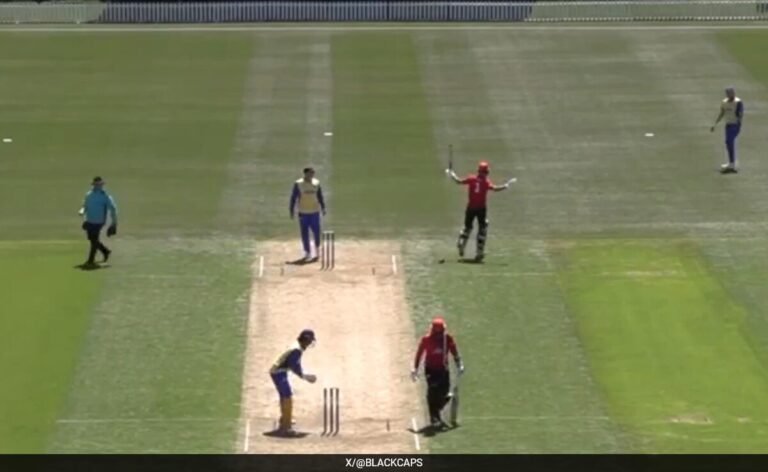 Ex CSK Star’s World Record Broken, New Zealand Batter Slams Fastest List A Double Ton Ex CSK Star’s World Record Broken, New Zealand Batter Slams Fastest List A Double Ton
