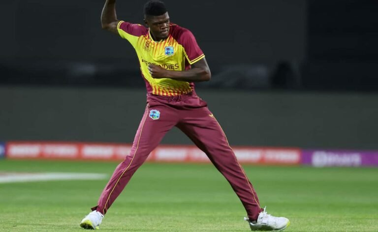 Ex-RCB Fast Bowler Handed Major Punishment By ICC For ‘Abusing Fourth Umpire’ Ex-RCB Fast Bowler Handed Major Punishment By ICC For ‘Abusing Fourth Umpire’