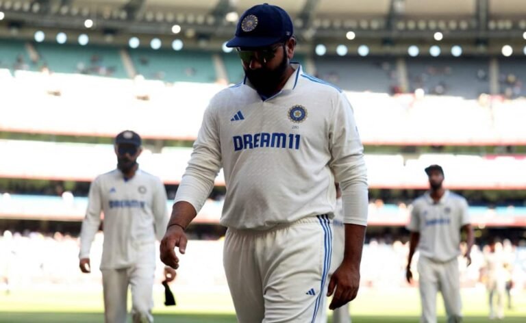 Rohit Sharma’s Fiery Reaction To Yashasvi Jaiswal’s Dropped Catches Draws Brutal Criticism Rohit Sharma’s Fiery Reaction To Yashasvi Jaiswal’s Dropped Catches Draws Brutal Criticism