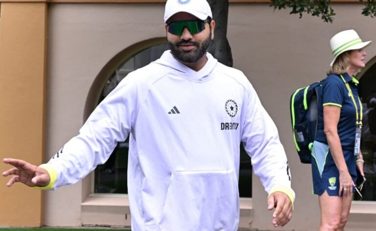 Manoj Tiwari Backs Rohit Sharma To Return To Form, Says It Will Take Time, Effort To Rectify Mistakes Manoj Tiwari Backs Rohit Sharma To Return To Form, Says It Will Take Time, Effort To Rectify Mistakes