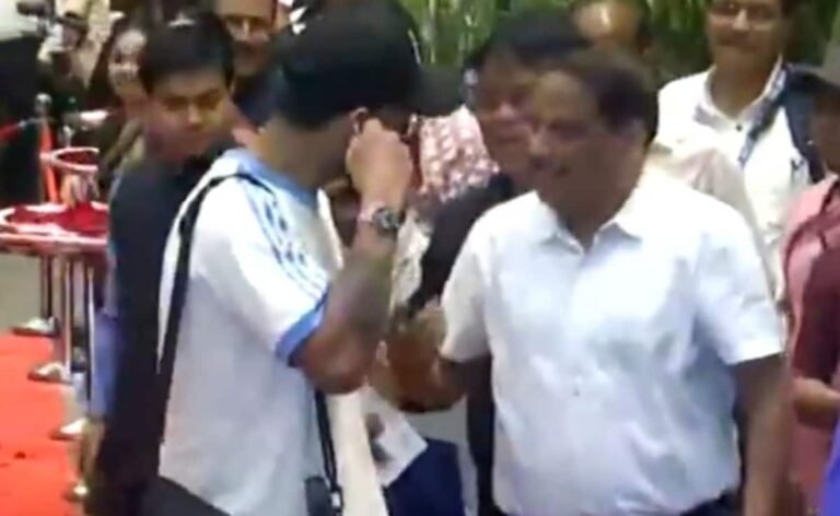 Rohit Sharma And Co Arrive At Hotel In Bhubaneswar Ahead of 2nd ODI Against England Rohit Sharma And Co Arrive At Hotel In Bhubaneswar Ahead of 2nd ODI Against England